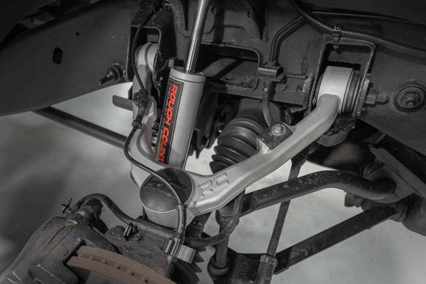 Rough Country Forged Upper Control Arms OE/Lifted Upgrade Chevy/GMC 1500 99-06 10026