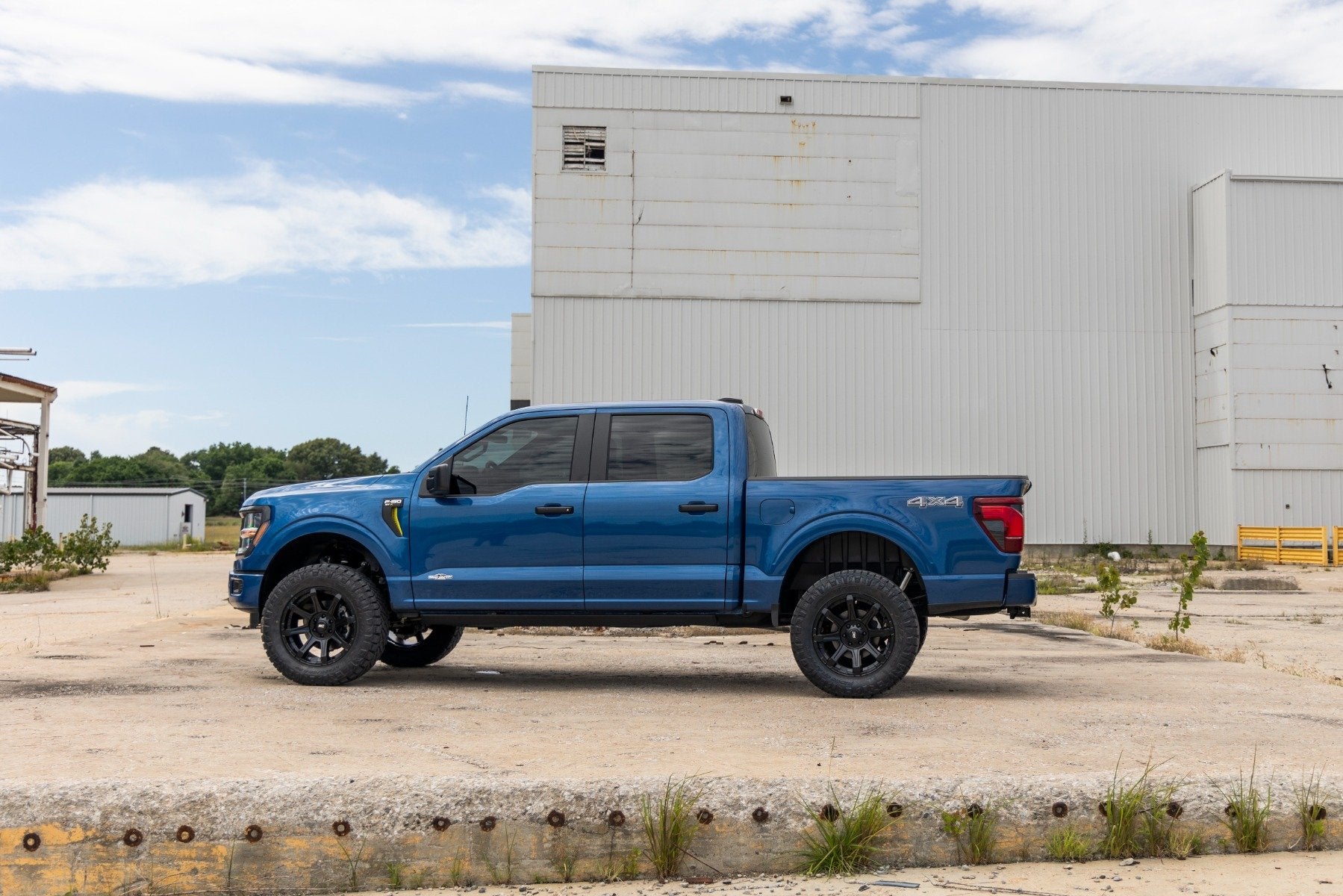 Rough Country 3 In Lift Kit Fabbed UCA Vertex/V2 for Ford F-150 4wd 21-25 41457