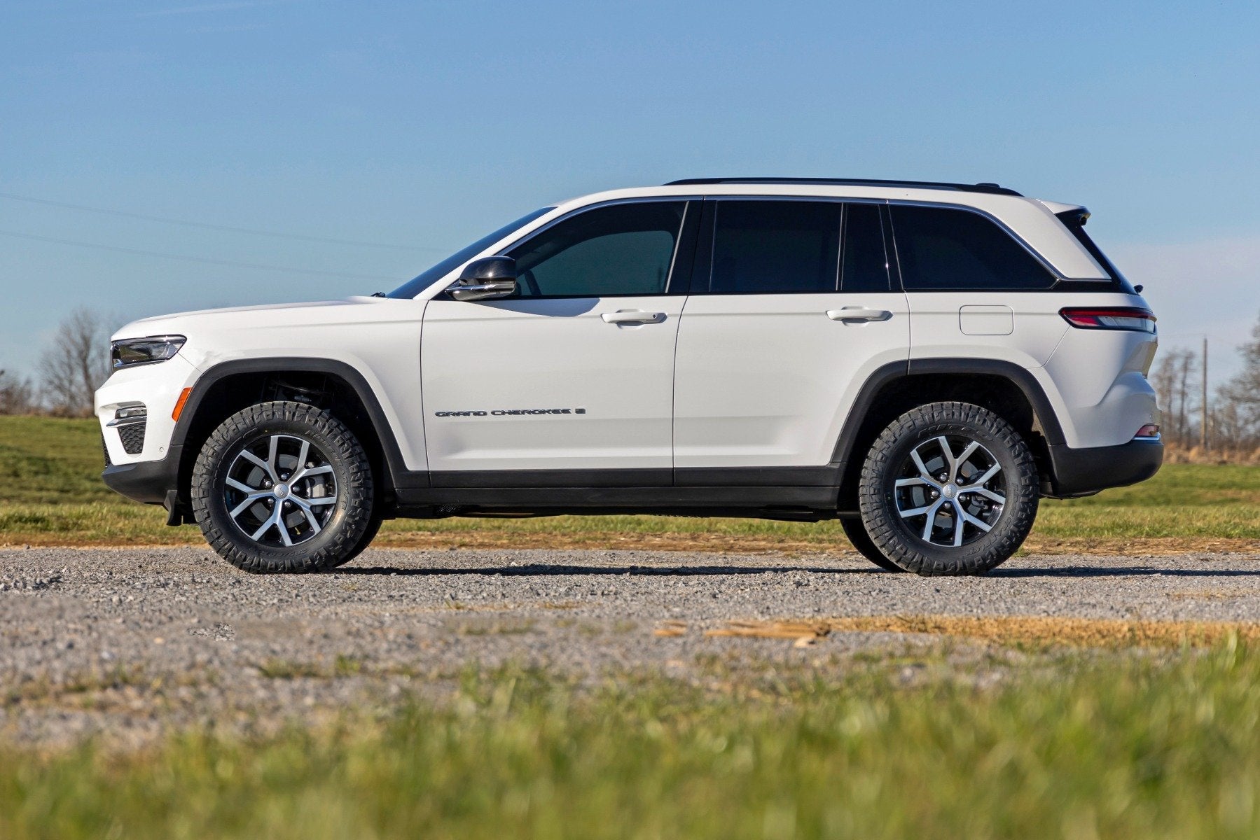Rough Country 1" Lift Kit for Jeep Grand Cherokee WL 4wd 2023