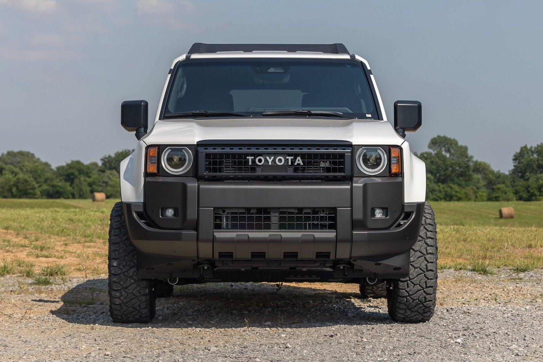 Rough Country 2 Inch Lift Kit M1 Toyota Land Cruiser 4WD 2024 73040