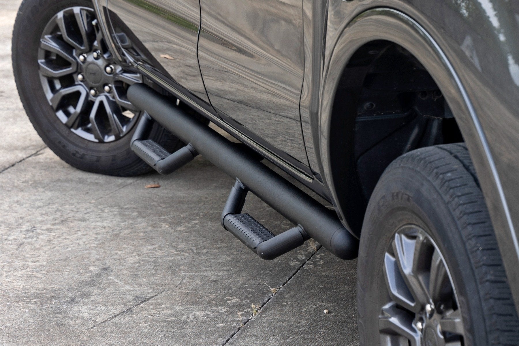 Rough Country Nerf Steps | Cab Length | Crew Cab | for Ford Ranger 2WD/4WD (2019-2025) RCF1981CCB