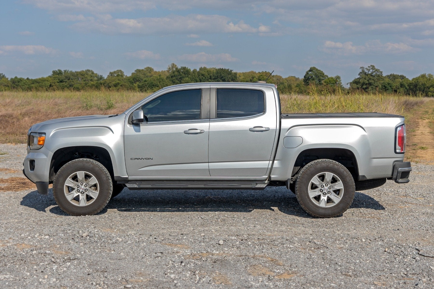 Rough Country HD2 Running Boards Crew Cab Chevy/GMC Canyon/Colorado 2015-2023 SRB151977A