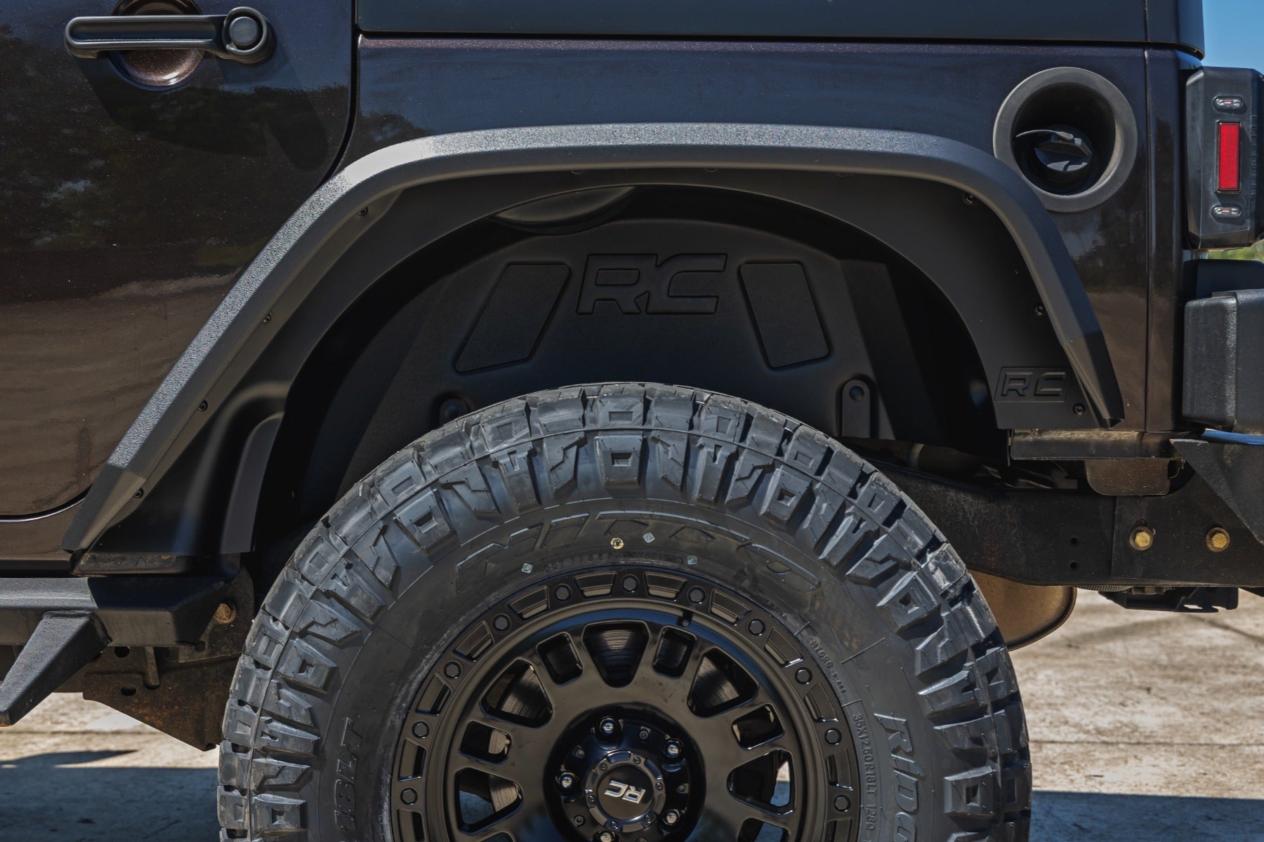 Rough Country Rear Wheel Well Liners | for Jeep Wrangler Unlimited 07-18 4195A