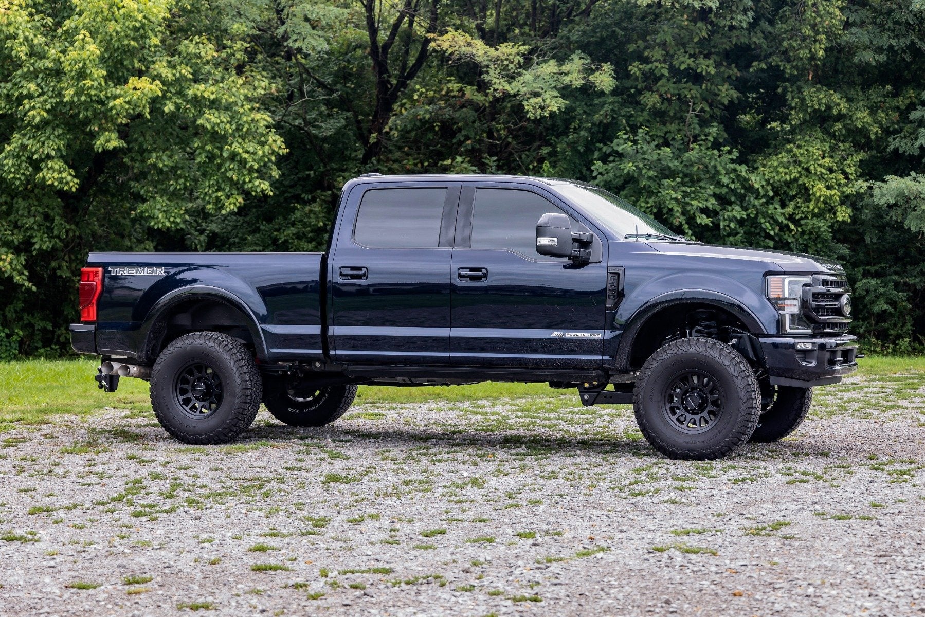 Rough Country 3 Inch Lift Kit for Ford SuperDuty Tremor 4wd 19-25 41370