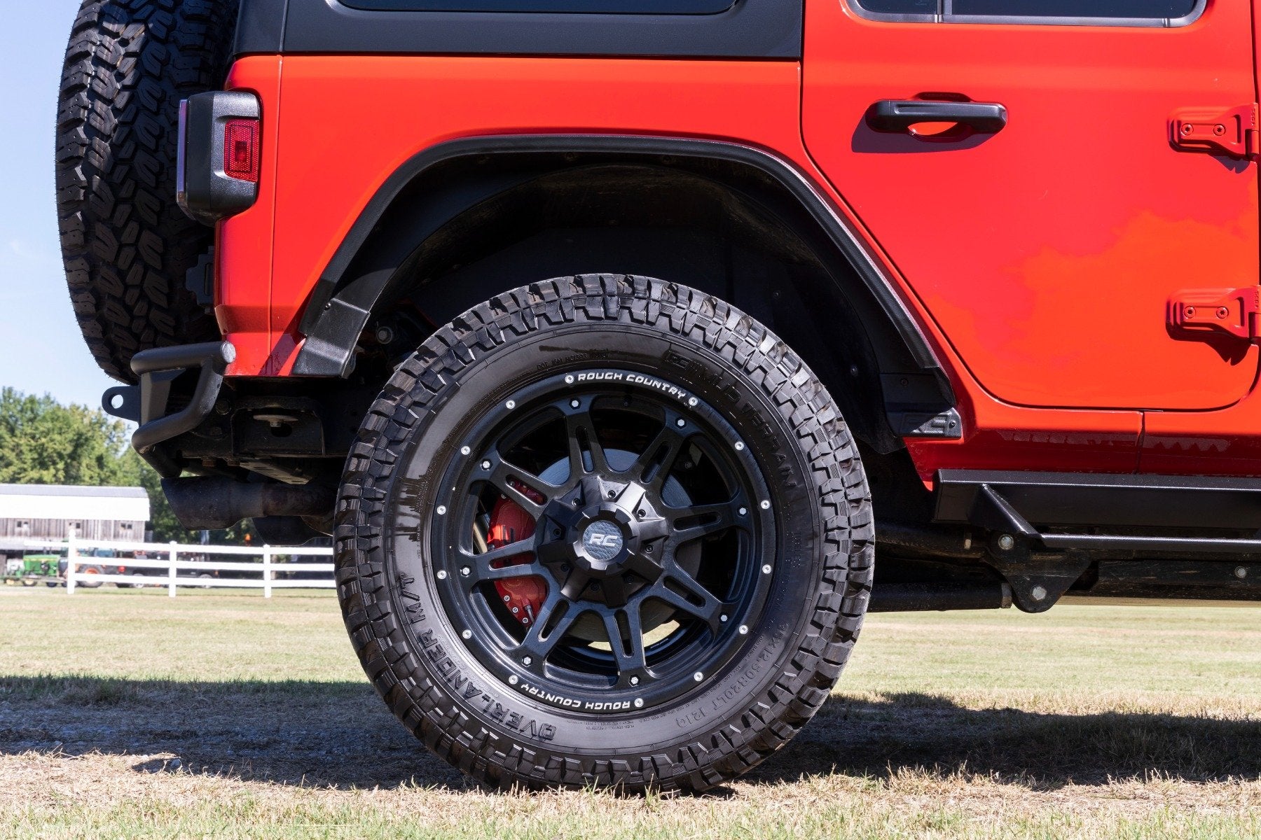 Rough Country Caliper Covers Rear Red for Jeep Wrangler JK/JKU 07-18 711402