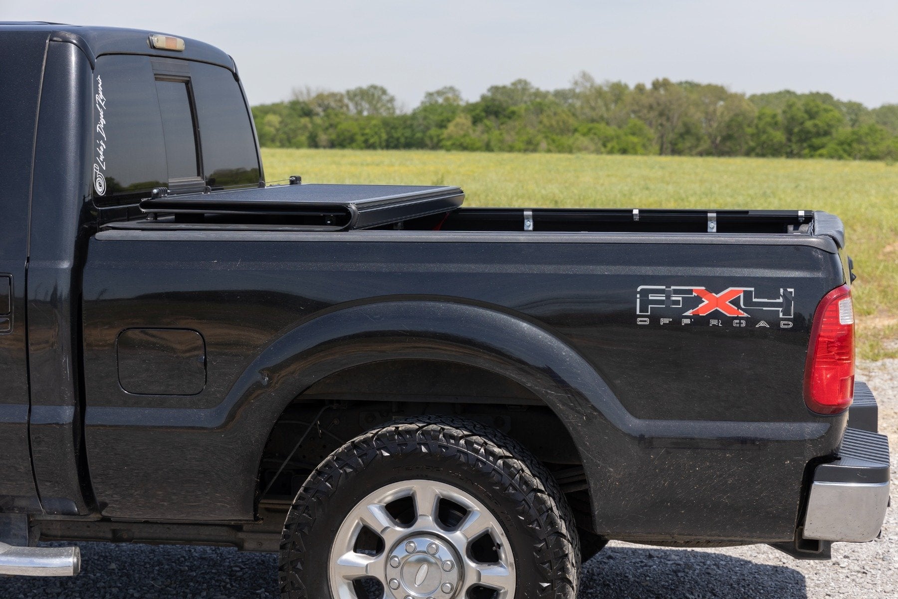 Rough Country Low Profile Bed Cover 6'10" Bed Ford F250/F350 99-16 47214651B