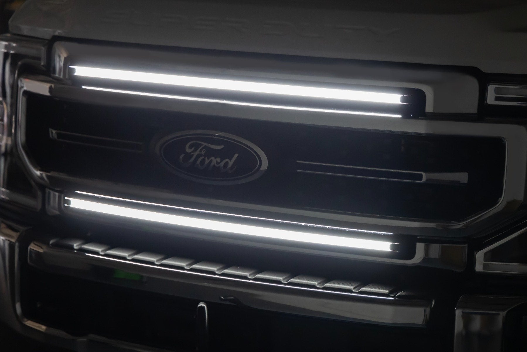 Rough Country LED Light Kit Grille Mount 30 Inch DRL for Ford F-250/F-350 17-22 70990A