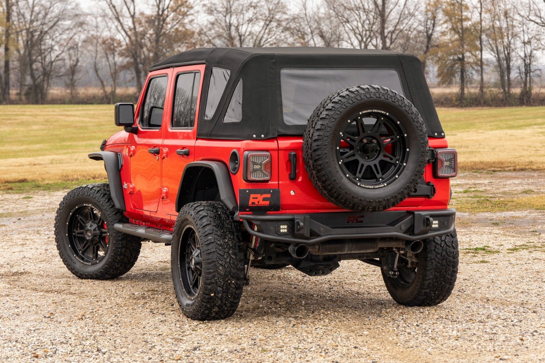 Rough Country Oval Nerf Steps 4Dr Black Jeep Wrangler Unlimited 18-23 21016