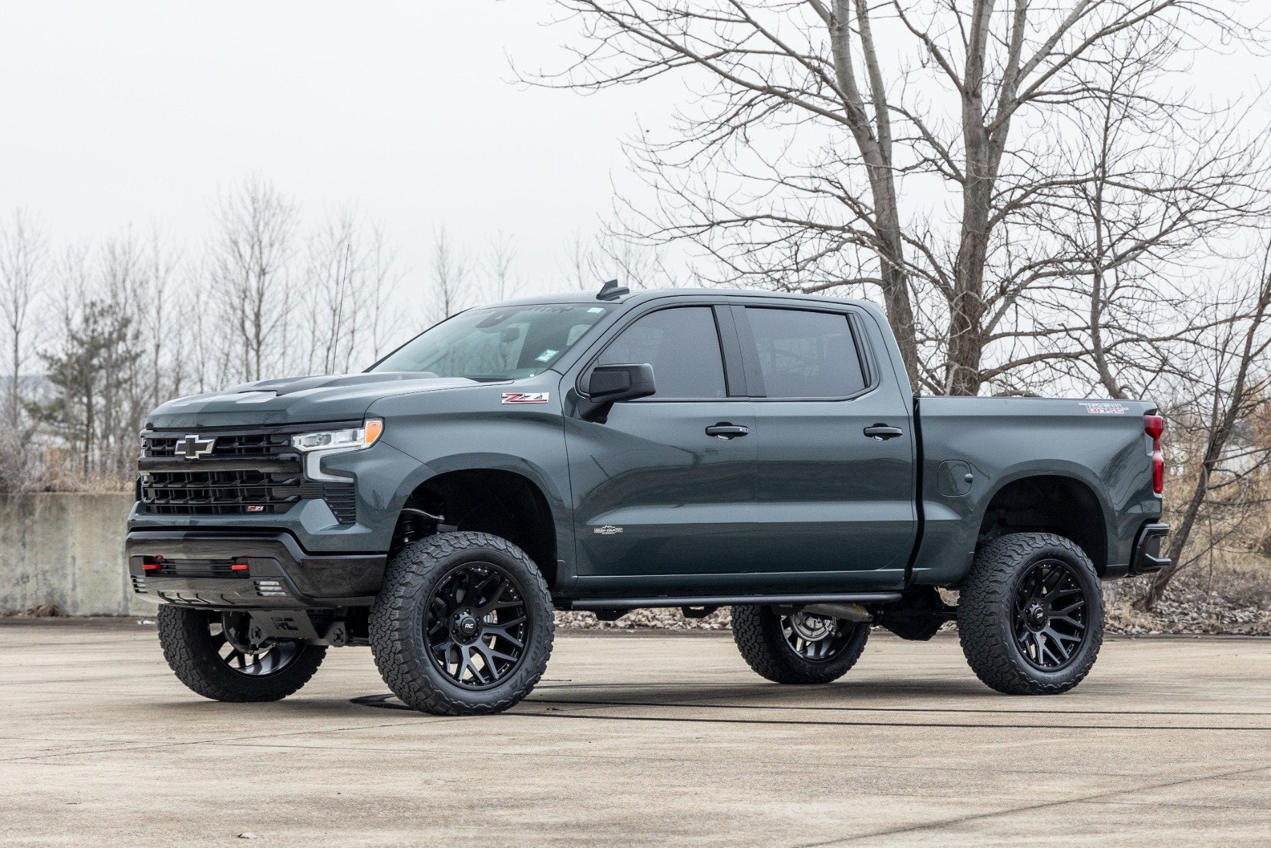 Rough Country 4" Lift Kit Diesel Chevy/GMC Sierra/Silverado 1500 2025 110330D
