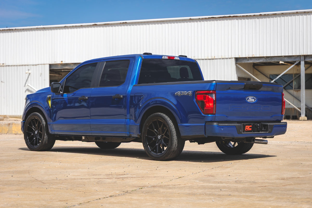 Rough Country 3" Front 5" Rear Lowering Kit M1 for Ford F150 4WD 15-26 48340