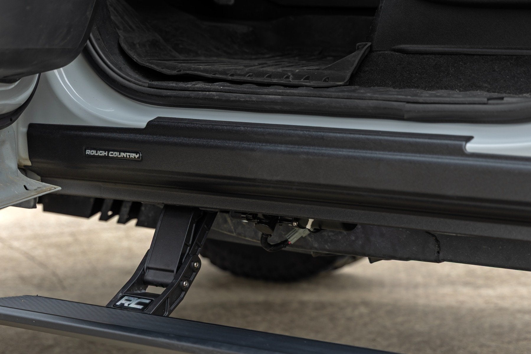 Rough Country Trail Cladding | Rocker Sill Plates | for Ford F-150 2021-2025 TC13023
