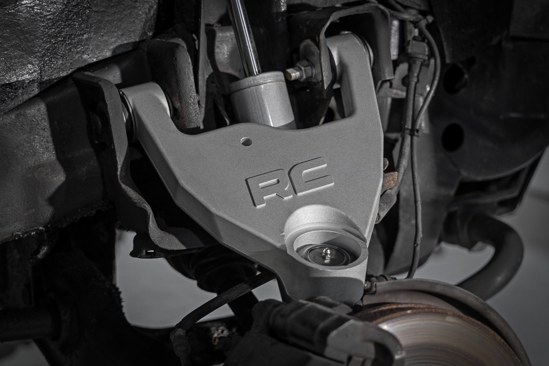 Upper Control Arms | 2.5" of Lift | Chevy/GMC S10 Blazer/S10 Truck/S15 Jimmy 4WD -3