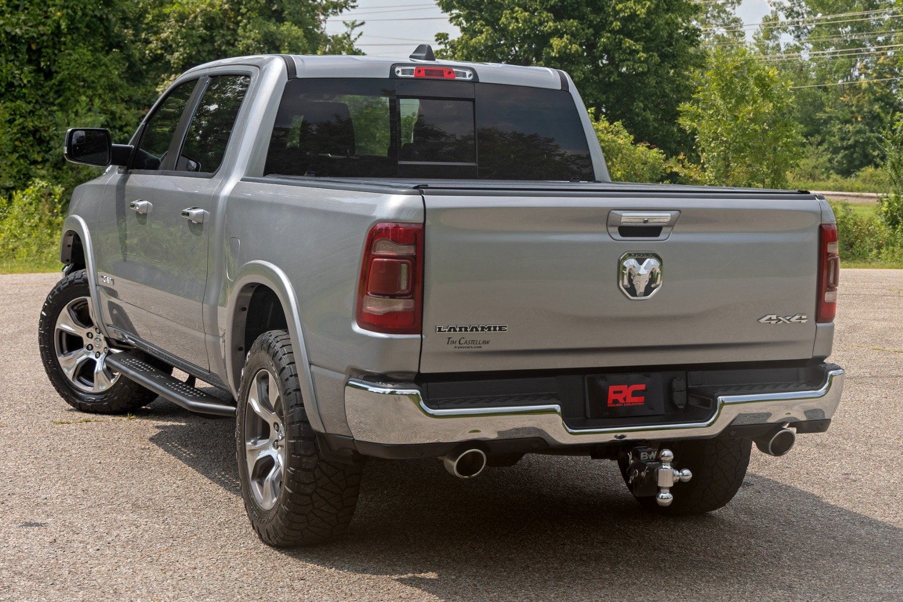 Rough Country HD2 Alum Running Boards Ext Cab Chevy/GMC 1500/2500HD/3500HD 07-19 14008