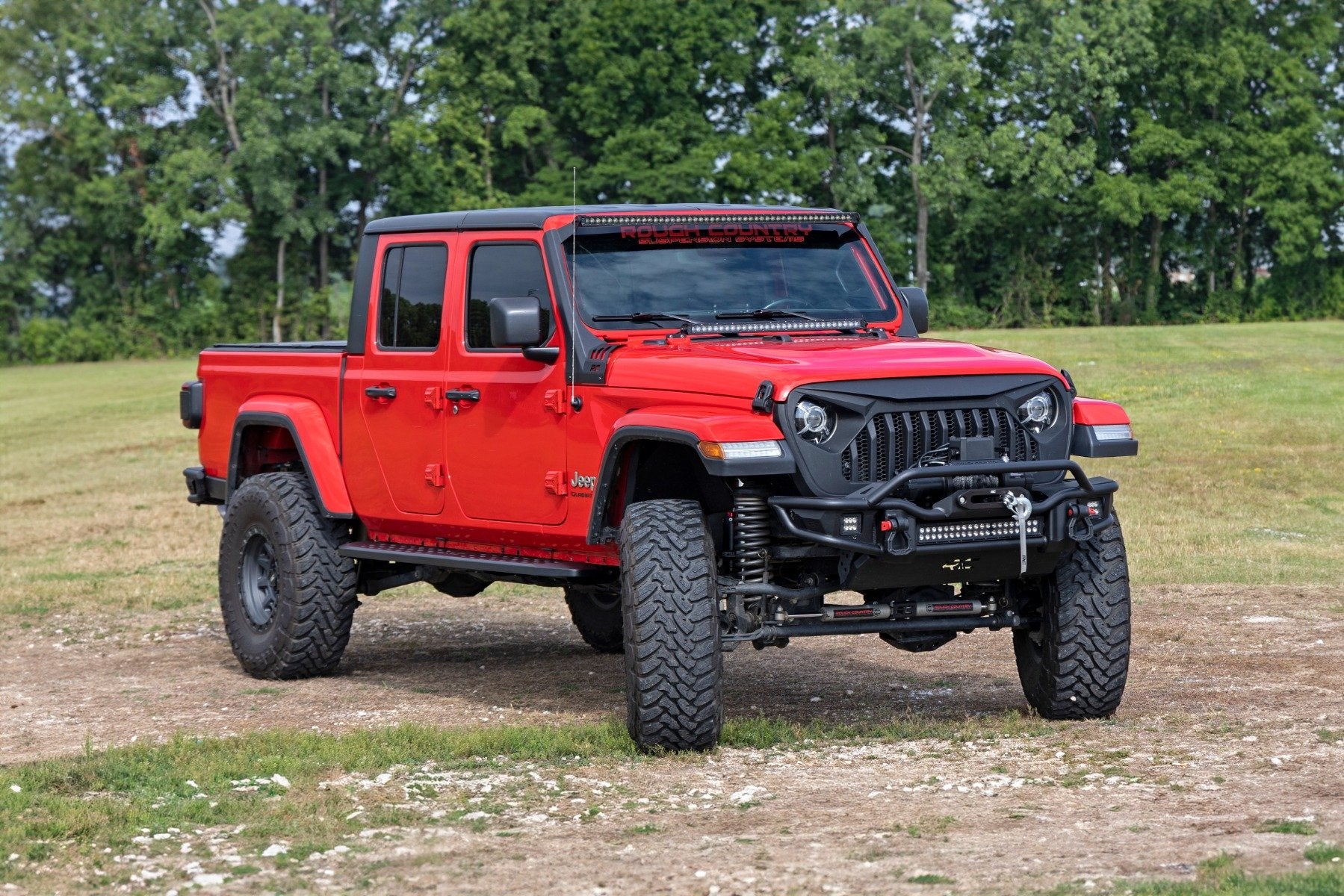 RPT2 Running Board Black Jeep Gladiator 2020-2024 44008