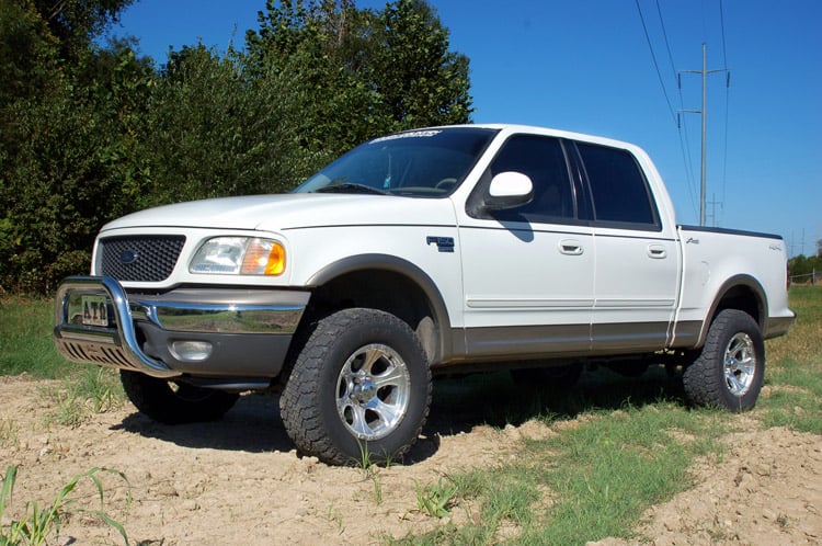 Rough Country 2.5 Inch Leveling Kit Ford F-150 4WD (1997-2003) - 7544