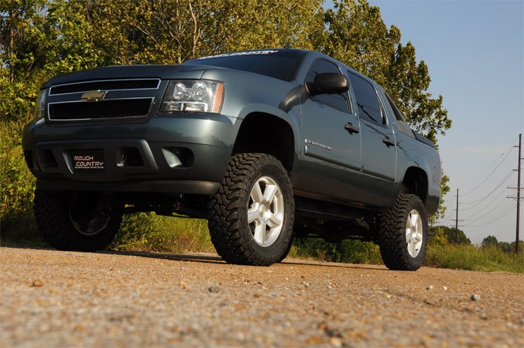 Rough Country 7.5 Inch Lift Kit Chevy Avalanche 1500 (2007-2013) 20900