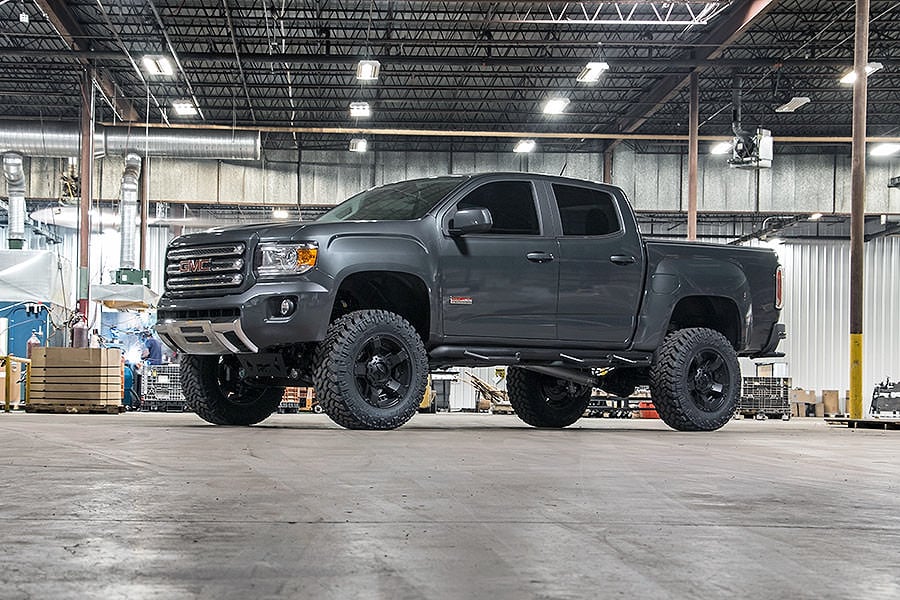 Rough Country 6in Suspension Lift Kit for Chevy GMC Colorado Canyon 15-20 24133