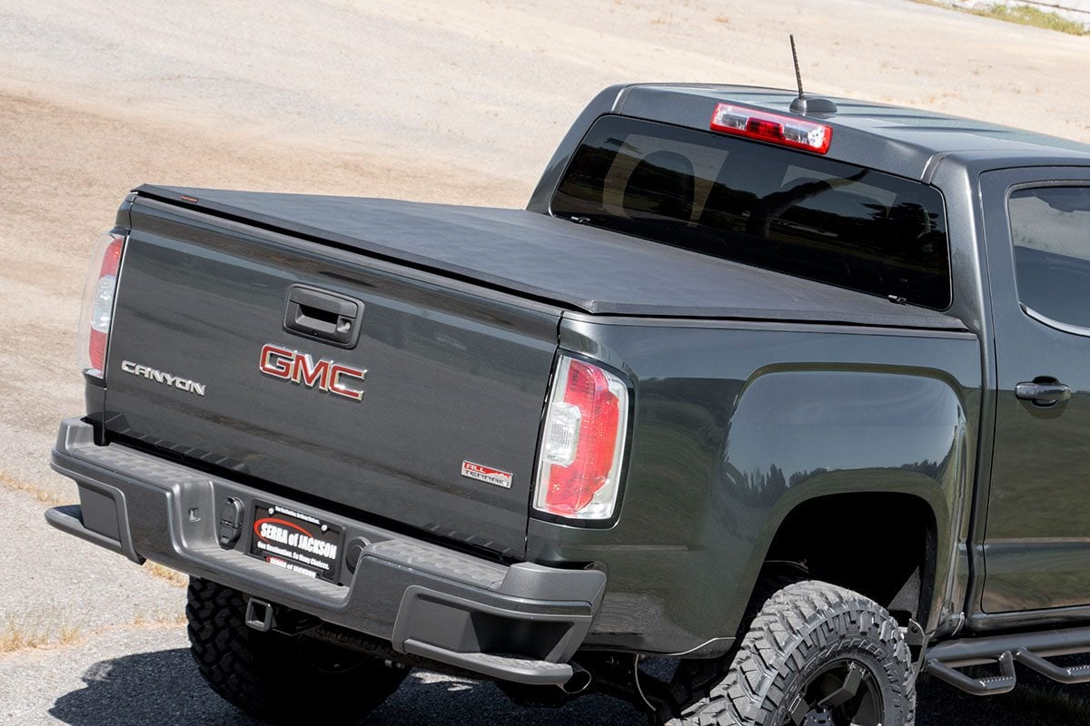Rough Country Soft Tri-Fold Bed Cover | 5'3" Bed | Chevy/GMC Canyon/Colorado 2WD/4WD (15-26)