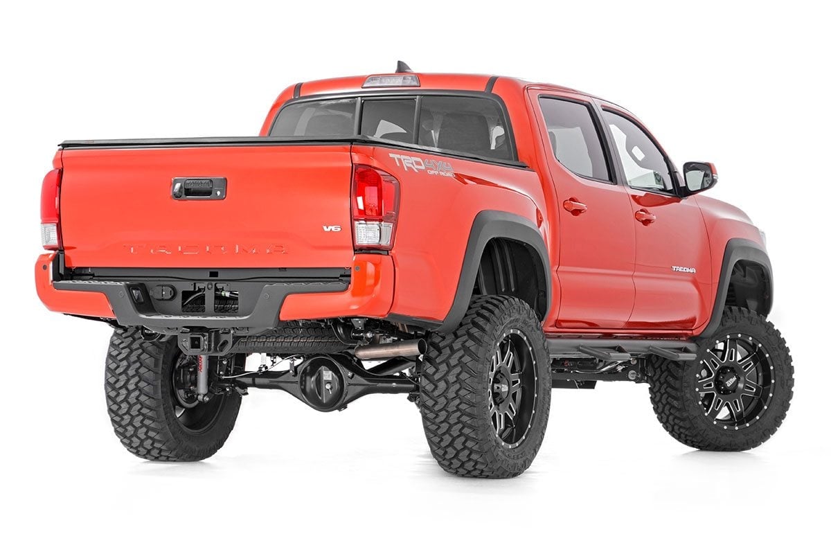 Rough Country Soft Tri-Fold Bed Cover | 5' Bed | Dbl Cab | for Toyota Tacoma 2WD/4WD (16-26) 41716501A