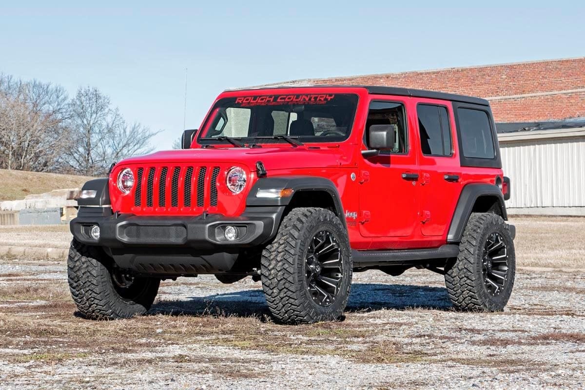 Rough Country 2.5" Lift Kit Coils M1 For Jeep Wrangler JL Rubicon 18-22 66640