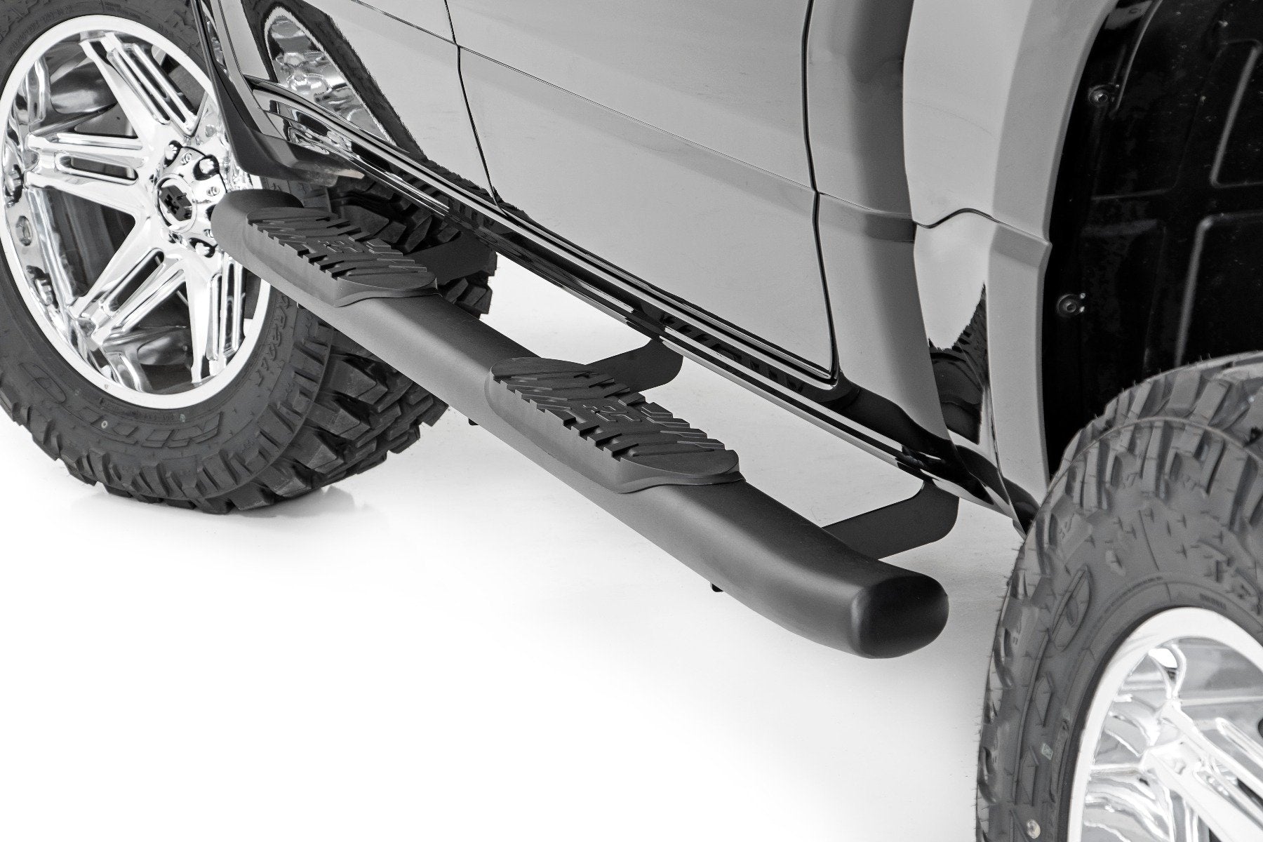 Rough Country Dodge Oval Nerf Step Bars 19-21 Ram Crew Cab 21004