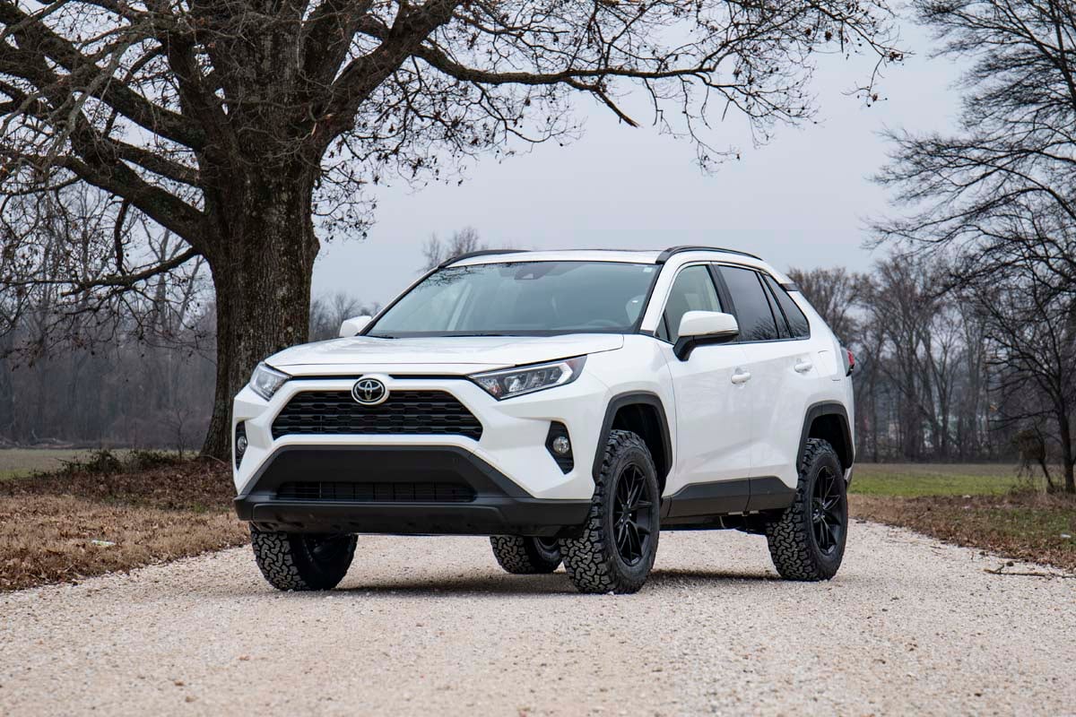 Rough Country 2.5in Suspension Lift Kit fits Toyota 19-20 RAV4 73100