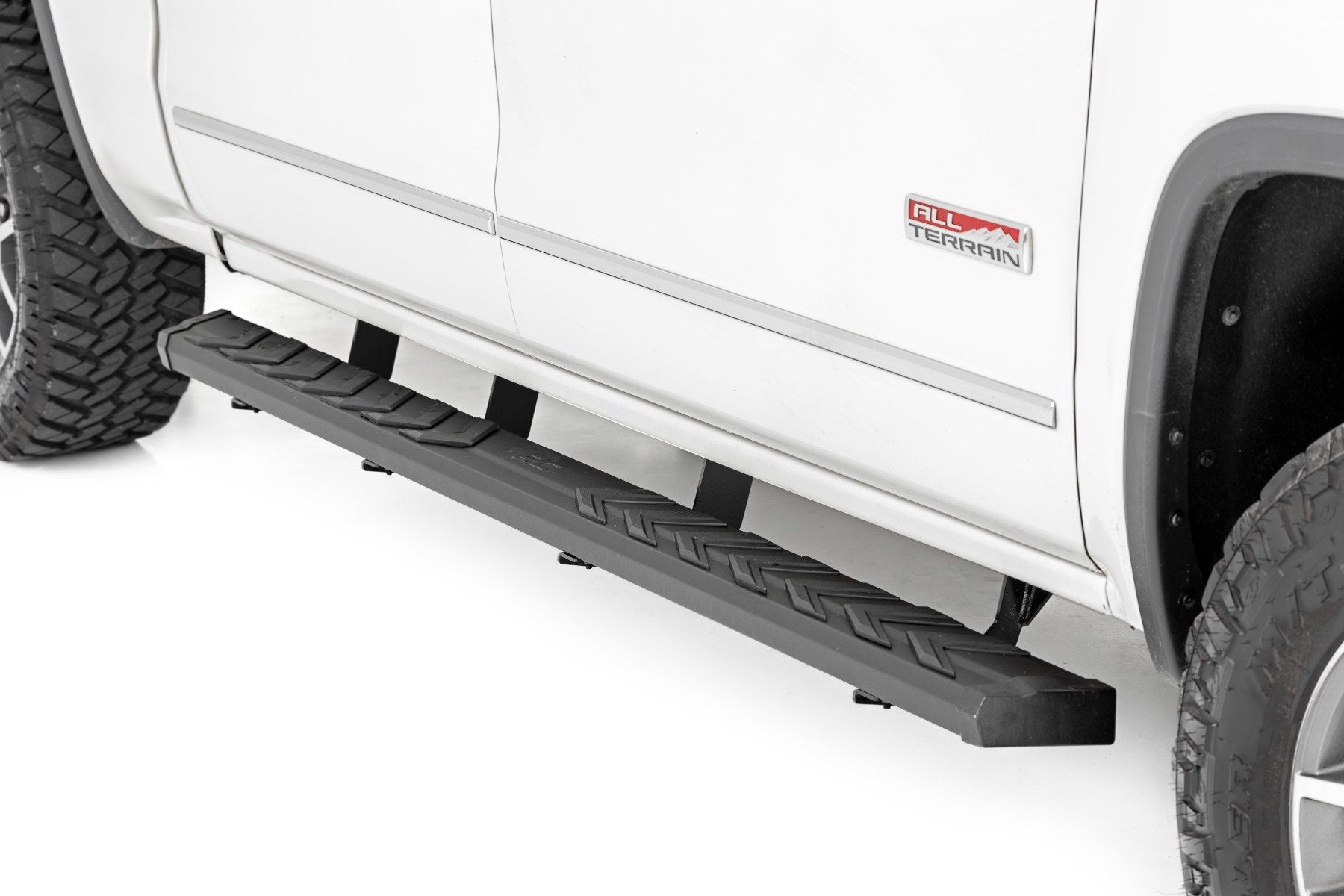 Rough Country BA2 Running Board | Side Step Bars | Chevy/GMC 1500/2500HD/3500HD (07-19 & Classic) 41001A