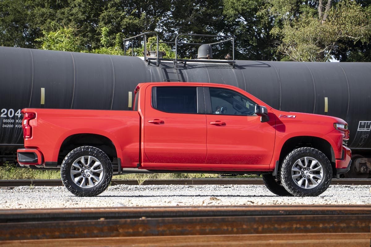 Rough Country 3.5" Lift Kit Chevy Silverado 1500 19-25 29531RED