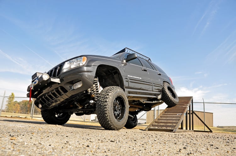 Rough Country 4" Long Arm Suspension Lift Kit for Grand Cherokee WJ 99-04 90820