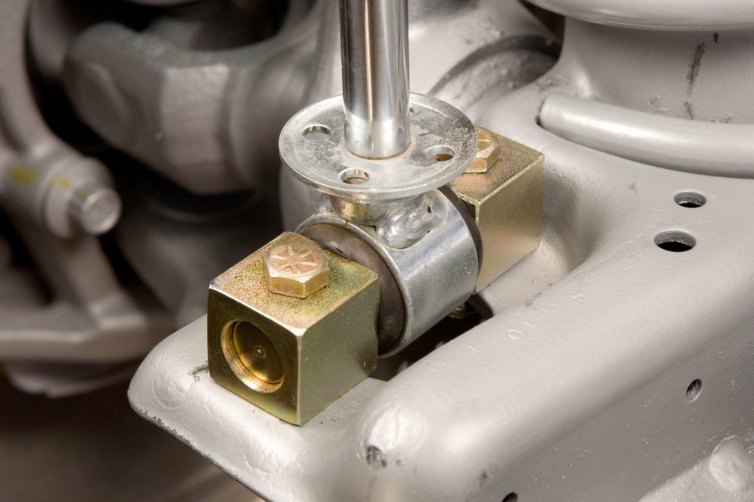 Shock Bar Pin Eliminator | Front Lower | Wrangler TJ & LJ, Cherokee XJ, Comanche MJ, Grand Cherokee ZJ & WJ -3