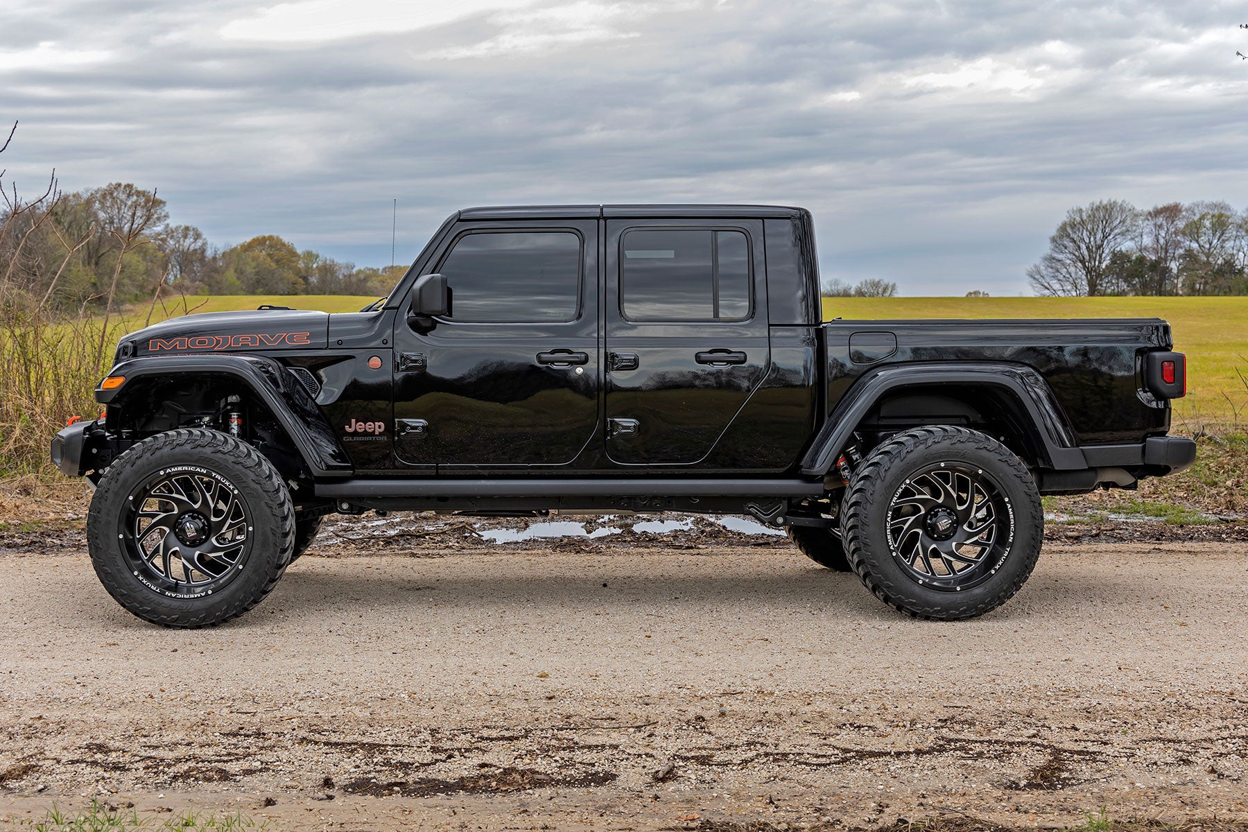 Rough Country 3.5 Inch Lift Kit For Jeep Gladiator Mojave JT 4wd 2020-2025 60200