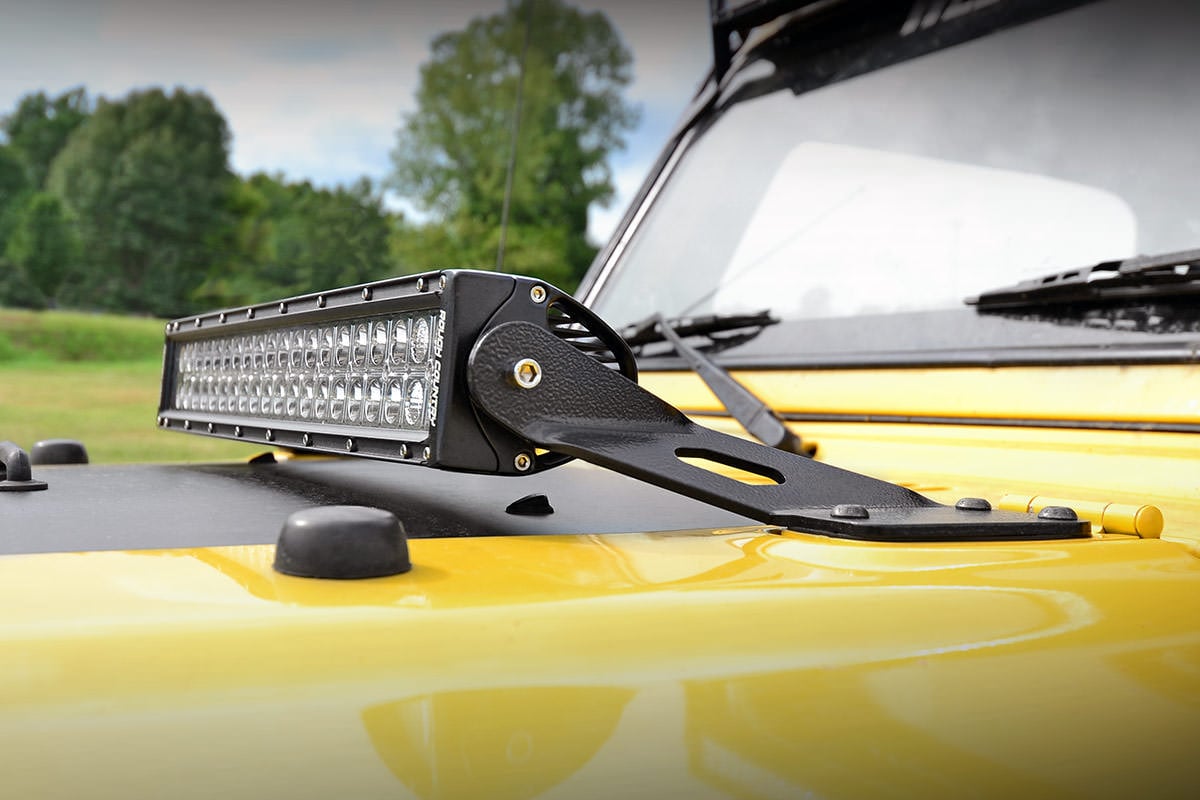 Rough Country 20" Light Bar Hood Mounts Wrangler TJ 97-06 (Mounts Only) 70210