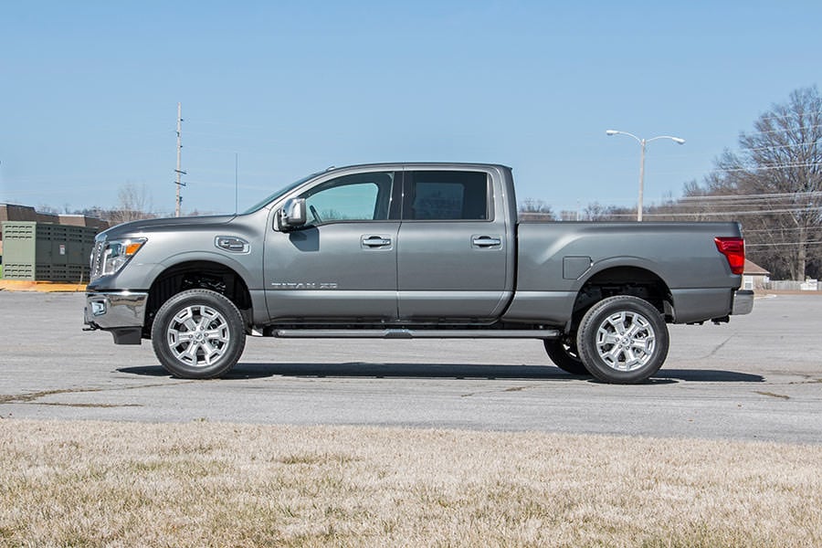 Rough Country 2in Nissan Leveling Lift Kit Red 16-20 Titan XD 2WD/4WD 868RED