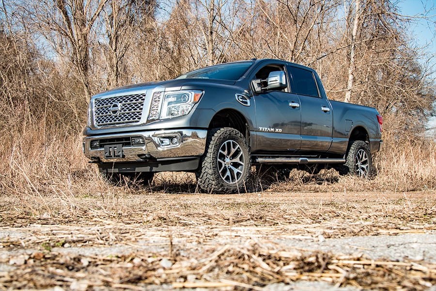 Rough Country 2in Nissan Leveling Lift Kit 16-20 Titan XD 2WD/4WD 868