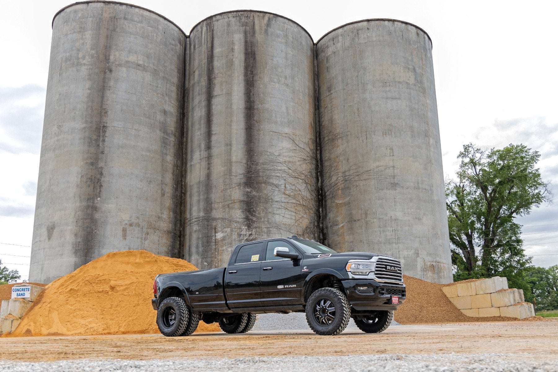Rough Country 5" Lift Kit Diesel |AISIN V2 for Ram 3500 4WD 2019-2024 -6