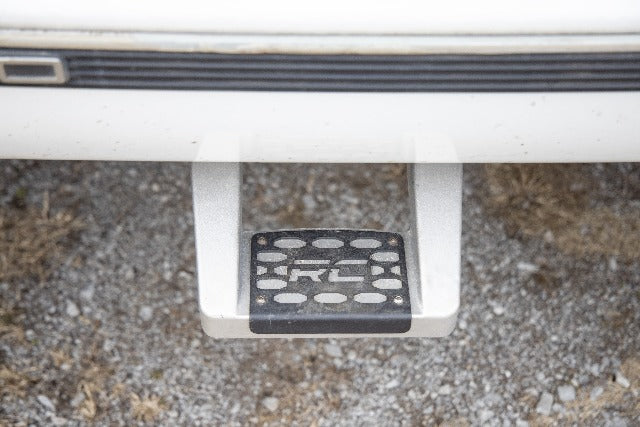 Single Hoop Step Alum Pair (Chevy/Ford/GMC/Ram) - 117510