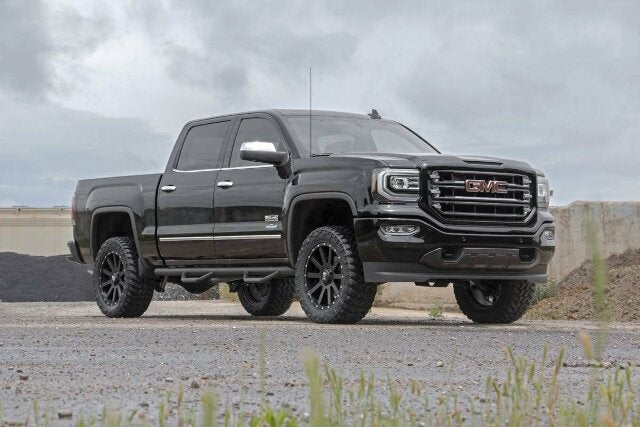 Rough Country 3.5" Lift Kit Forged UCA Vertex/V2 Chevy/GMC 1500 07-16 19457RED