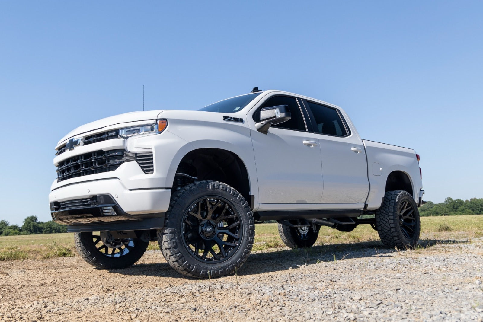 Rough Country 6" Lift Mono Leaf Rear Vertex Chevy Silverado 1500 4WD 2025