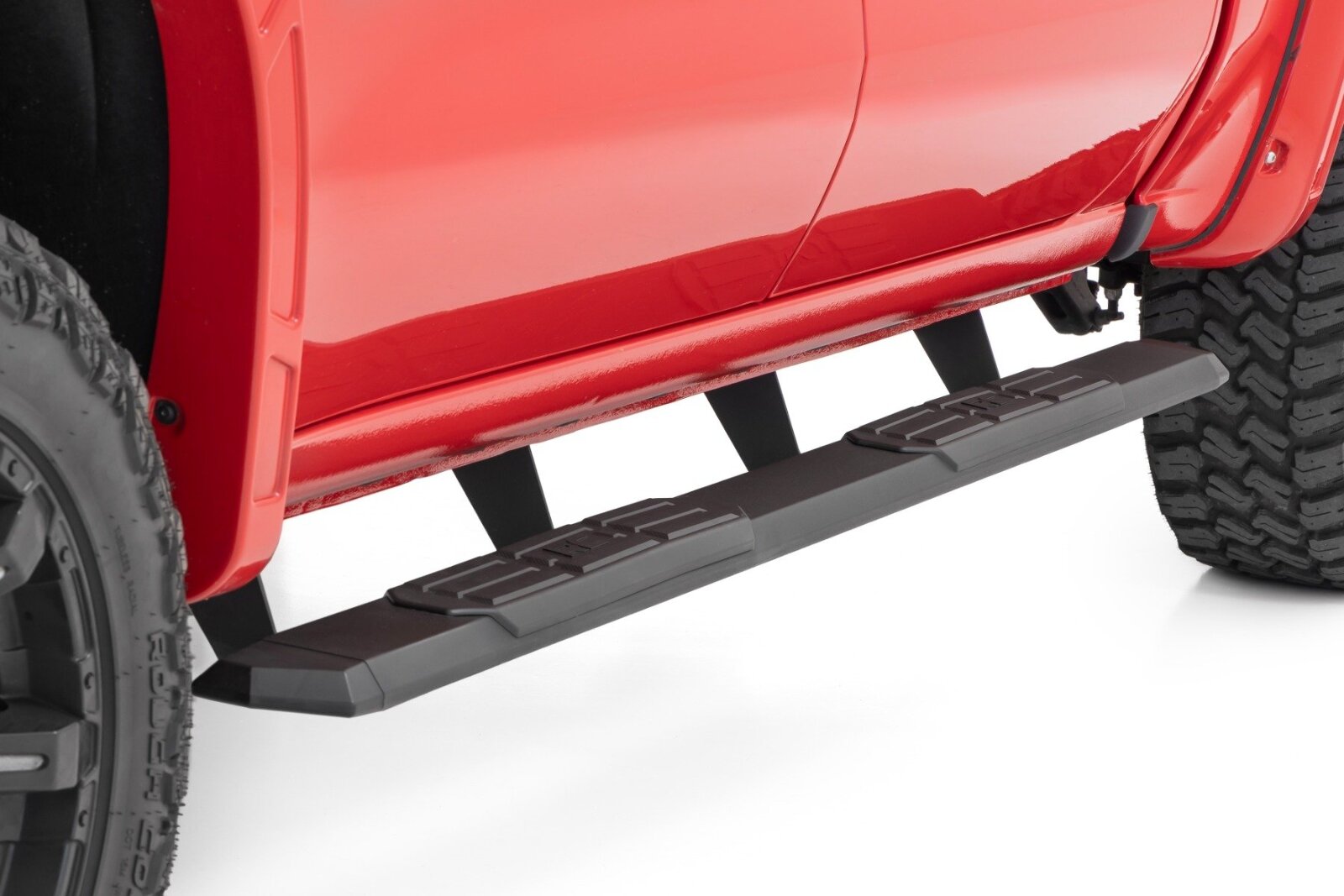 Rough Country TR2 Running Boards | Chevy/GMC 1500/2500HD/3500HD 19-26 25001