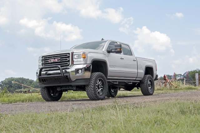 Rough Country 5in GM NTD Suspension Lift Kit / V2 11-19 2500HD/3500HD 26070