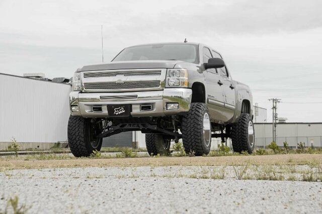 Rough Country 7.5 Inch Lift Kit M1 Struts/M1 Chevy/GMC 1500 07-13 4wd 26440