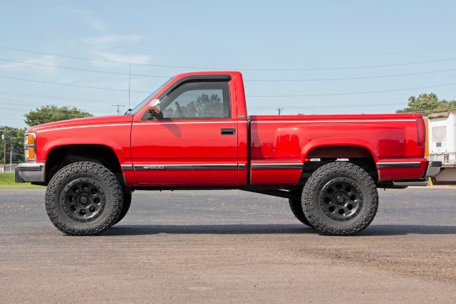 Rough Country 6in Chevy GMC 2WD 1500 Trucks Silverado Sierra Suspension Lift Kit 27130