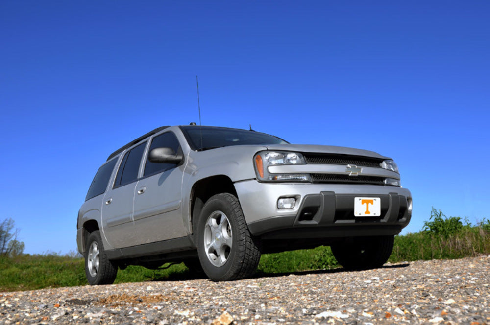 Rough Country 2in GM Leveling Lift Kit 02-09 Trailblazer/Envoy 289