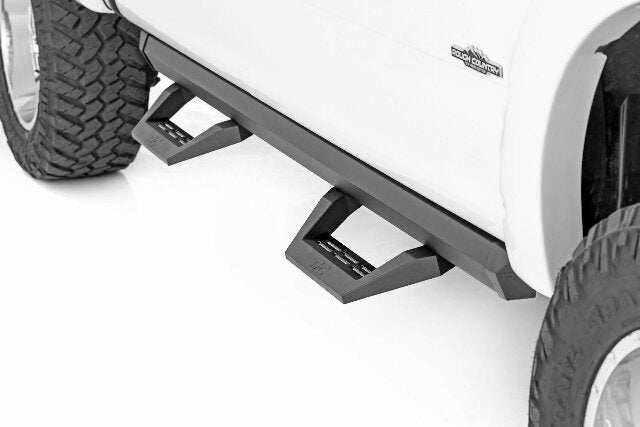 SRX2 Adj Aluminum Step Crew Cab Ram 1500 09-18/2500 10-18 -1