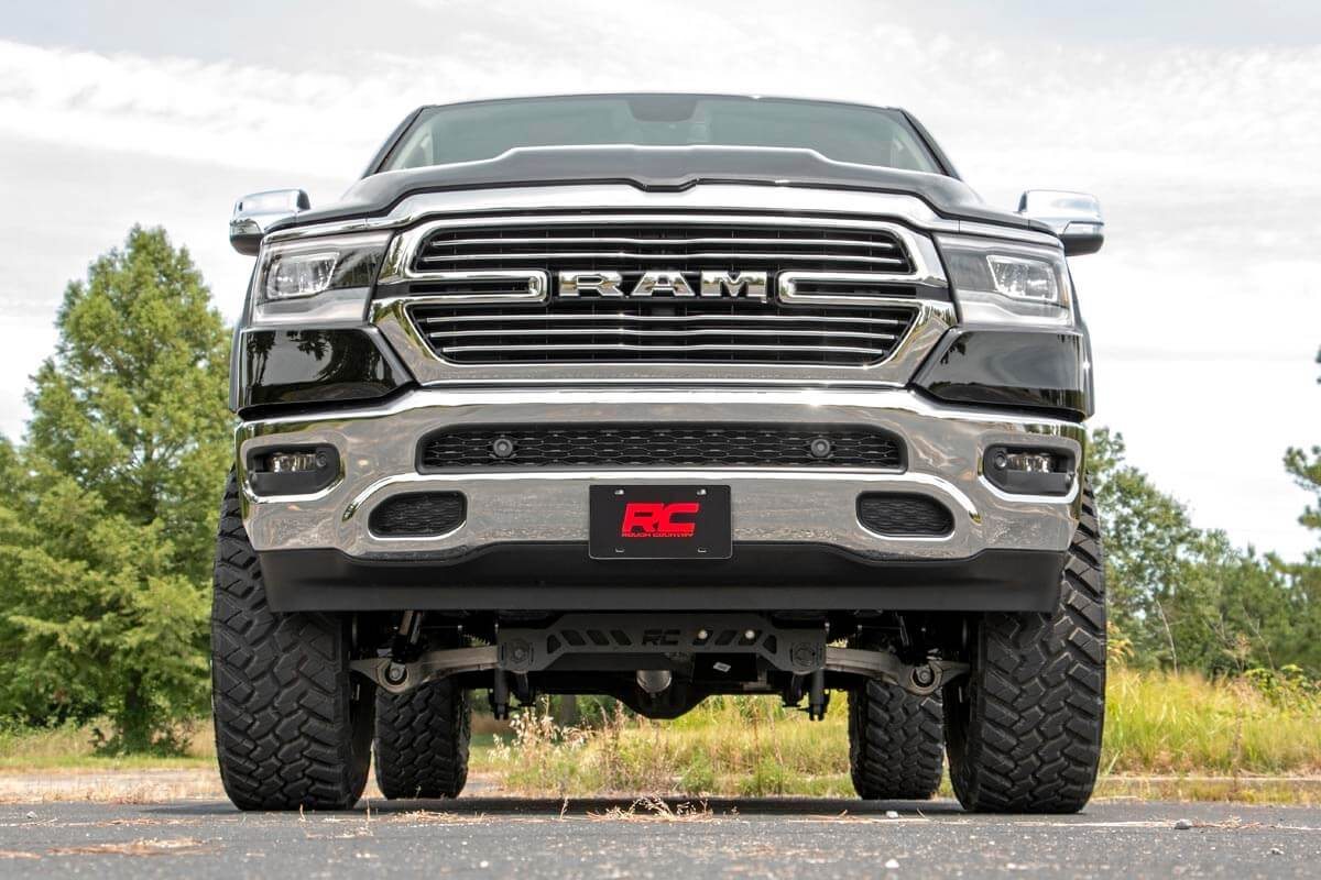 Rough Country 6" Suspension Lift Kit Vertex and V2 19-20 for Ram 1500 4WD -5