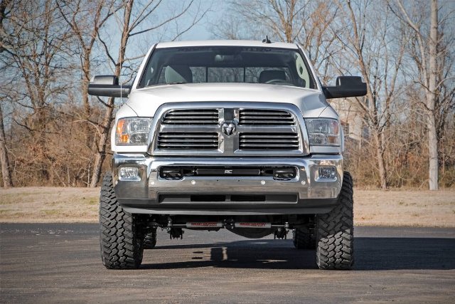 Rough Country 5" Lift Kit Radius Arms & V2 Shocks for Ram 14-18 2500 4wd (D) 36870
