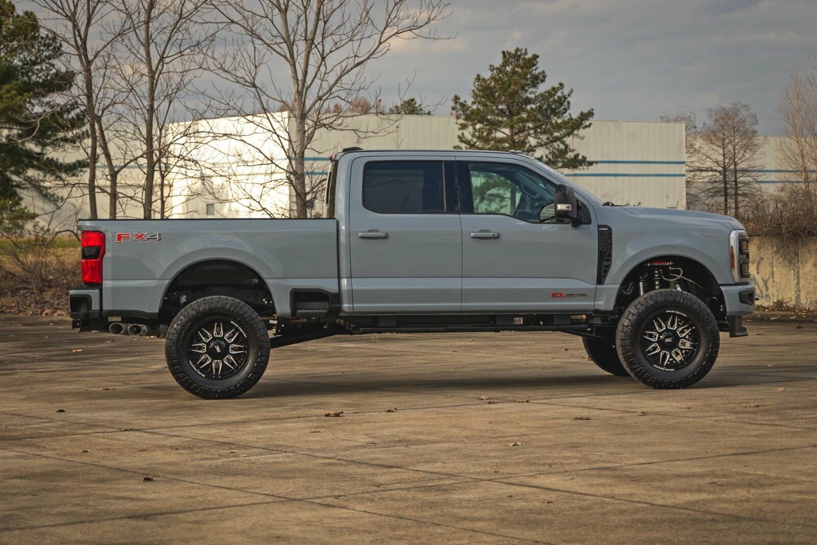 Rough Country 4.5" Lift Kit Diesel for Ford F250/F350 Super Duty 4WD 23-25 -6