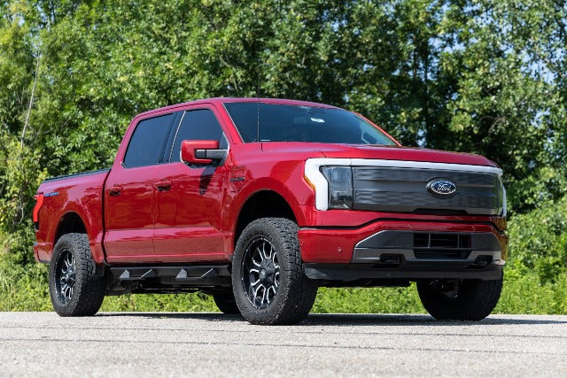 Rough Country 3" Lift Kit with Forged UCA For Ford Lightning 4wd 2022 40900
