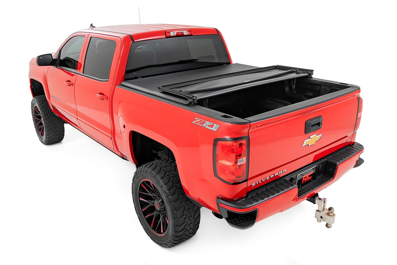 Rough Country Soft Tri-Fold Bed Cover 5'9" Bed Chevy/GMC 1500 14-18 & Classic 41214550A