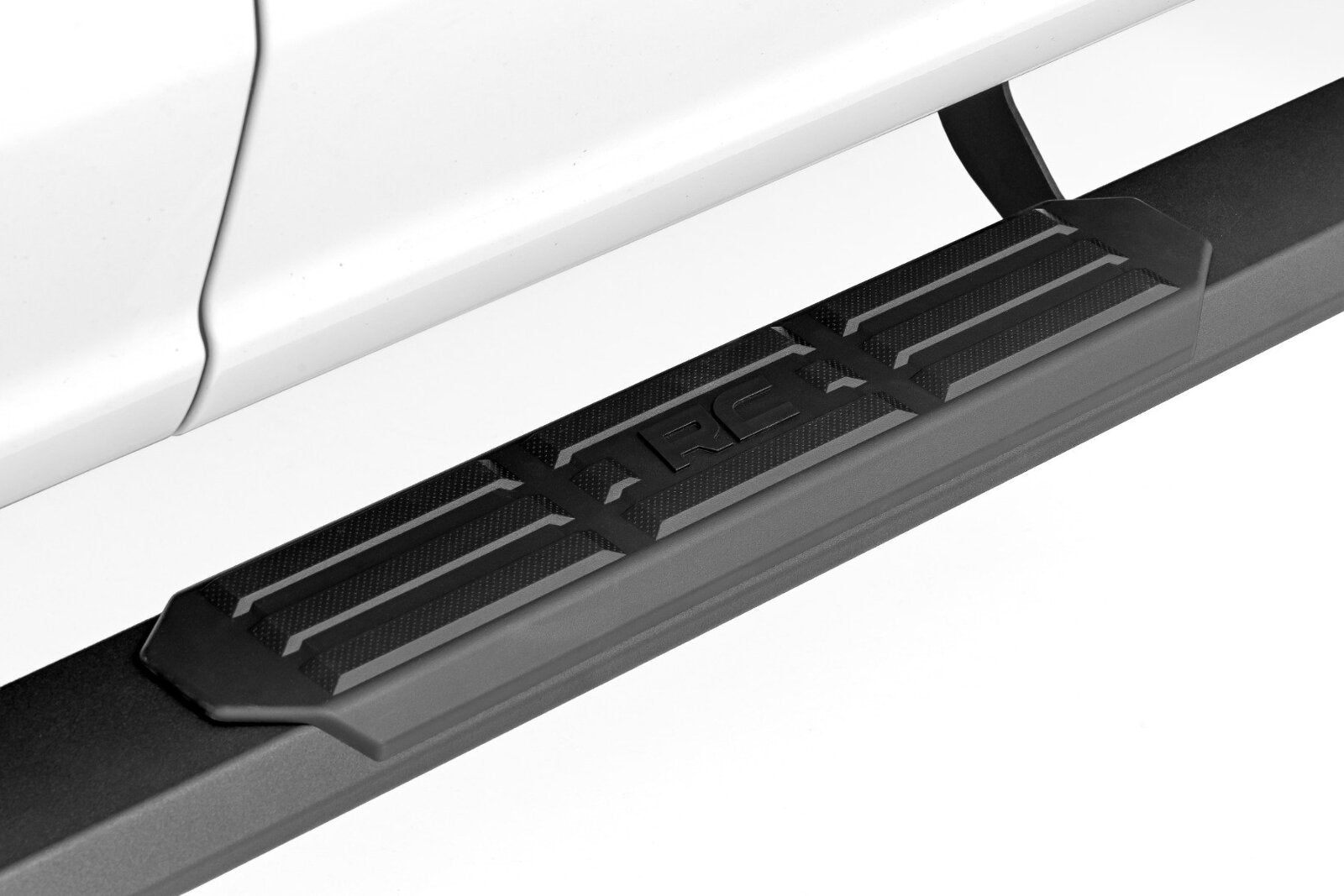 Rough Country TR2 Running Boards | for Ford F-150/F-250/F-350 2WD/4WD 15-26 45000